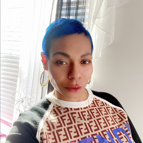 Meet your Posher, Natalie - Picture 1 of 1